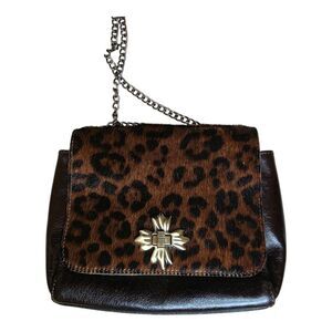 PATRICIA NASH Harlow Flap Bag in Leopard Haircalf‎